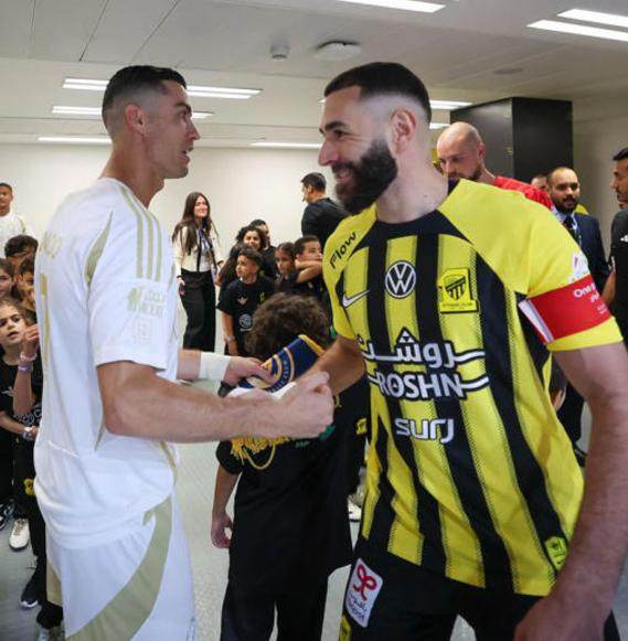 第7次PK本泽马赢了C罗？36岁的他和39岁他皆赢家！